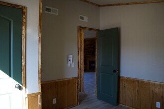 1843 Stephens Dr in Cassville, MO - Building Photo - Building Photo