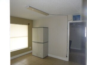 572 Santiago Ave in Orlando, FL - Building Photo - Building Photo