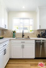 12023 Collins St in Los Angeles, CA - Building Photo - Building Photo