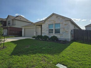 109 Mountain Maple St in Hutto, TX - Building Photo - Building Photo