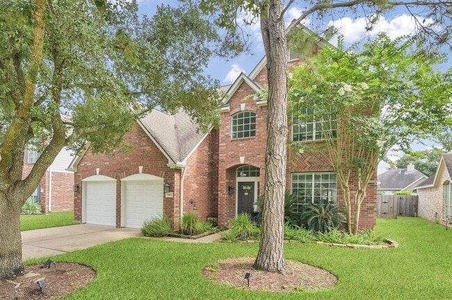 property at 3423 Auburn Hollow Ln