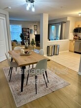 571-571 Yates Rd in Kelowna, BC - Building Photo - Building Photo