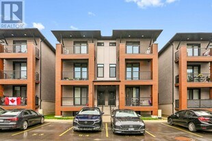 359 Rhonda Stewart Private in Ottawa, ON - Building Photo