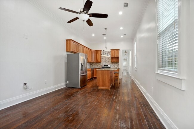 2922 Banks St in New Orleans, LA - Building Photo - Building Photo
