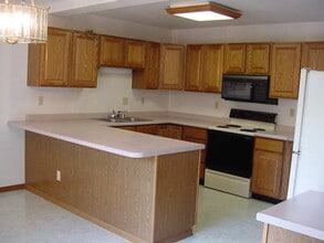 634 N 16th Ave in Wausau, WI - Building Photo - Building Photo