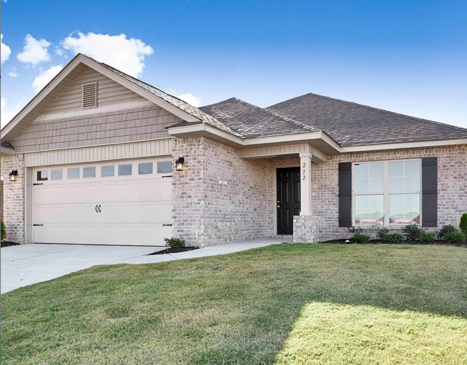 212 Alonzo Toney Dr in Madison, AL - Building Photo