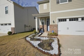 547 Sitka Dr in York, SC - Building Photo - Building Photo