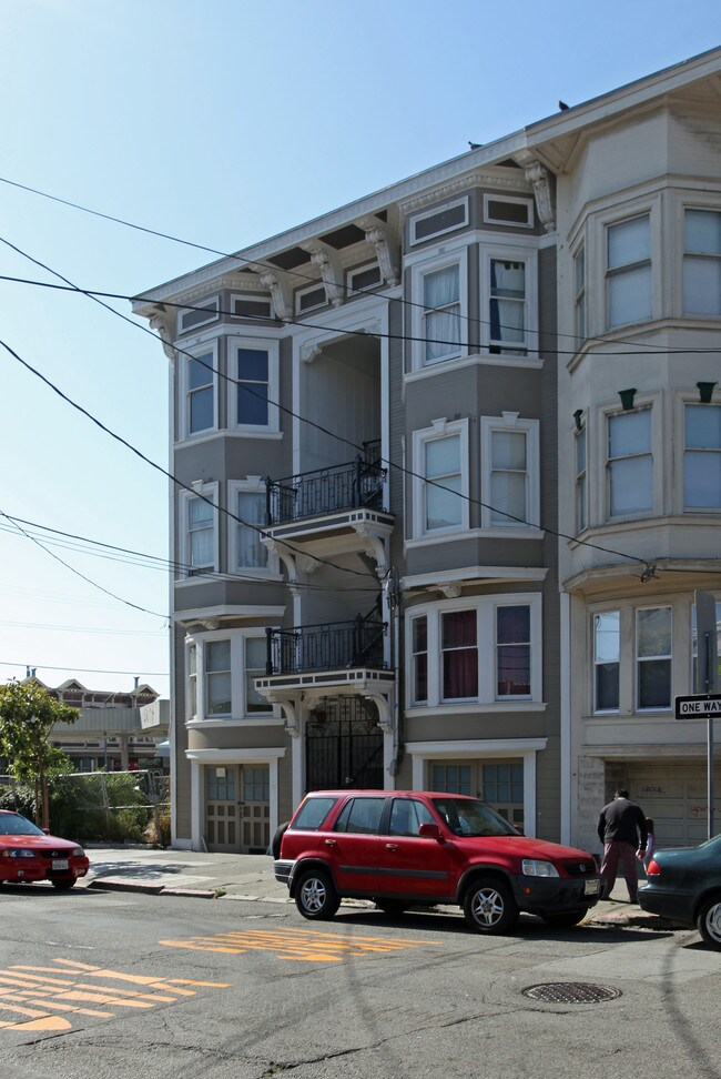 1523-1531 15th St in San Francisco, CA - Foto de edificio - Building Photo