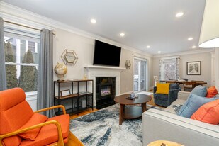 3 Chapel Way, Unit SI ID1387521P in Stoneham, MA - Building Photo