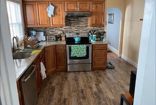 39 Boston Ave, Unit 1 in Somerville, MA - Building Photo