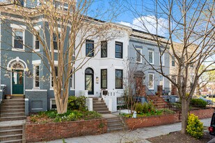 118 15th St NE in Washington, DC - Building Photo