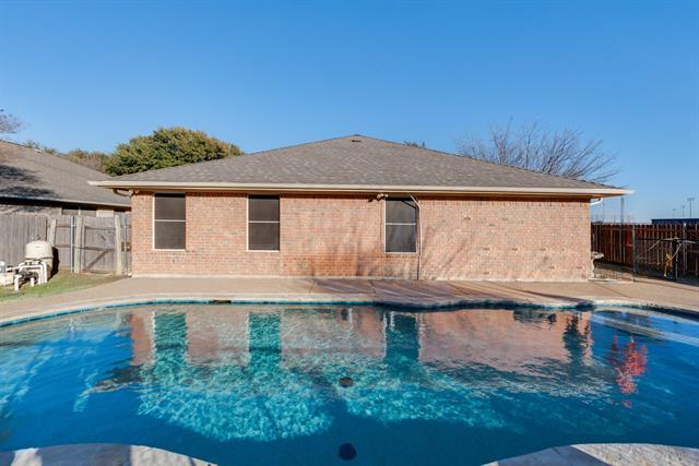 856 Santa Fe Dr in Saginaw, TX - Building Photo - Building Photo