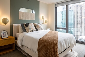 1001 South State in Chicago, IL - Building Photo - Interior Photo