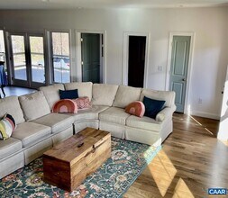 5606 St George Ave, Unit 1-01207 in Crozet, VA - Building Photo - Building Photo