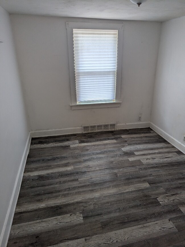 3063 W 48th St in Cleveland, OH - Building Photo - Building Photo