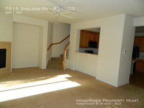 7515 Sheldon Rd-Unit -#21103 in Elk Grove, CA - Foto de edificio - Building Photo