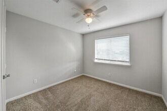 3231 Stoneydale Ln in Spring, TX - Building Photo - Building Photo