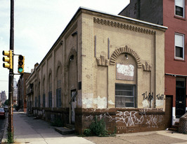 1747 Christian St in Philadelphia, PA - Foto de edificio - Building Photo