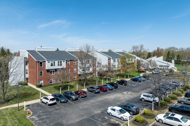 Jaycee Village Apartments For Seniors in Columbus, OH - Building Photo - Primary Photo