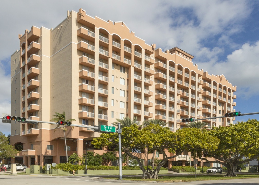 Montserrat Apartments in Miami, FL - Foto de edificio