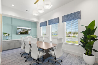 Marlowe Jacaranda in Venice, FL - Building Photo - Building Photo