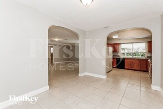 4818 NW 8th St in Plantation, FL - Building Photo - Building Photo