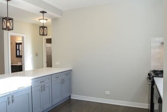 2623 W Berwyn Ave, Unit 2 in Chicago, IL - Building Photo - Building Photo