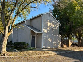 857 Adams Terrace in Davis, CA - Building Photo