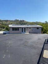 11830 Lakeside Ave in Lakeside, CA - Building Photo