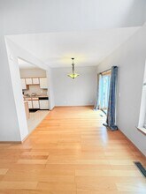 1533 Keystone Ct in Elgin, IL - Building Photo - Building Photo