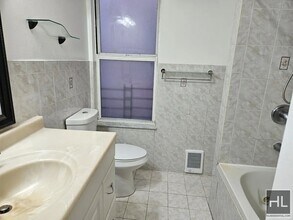 637 Manida St-Unit -3 in Bronx, NY - Building Photo - Building Photo