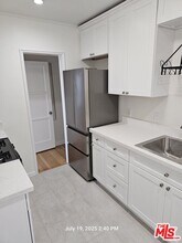 5468 Edgewood Pl in Los Angeles, CA - Building Photo - Building Photo