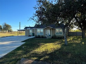 5091 FM973 in Taylor, TX - Building Photo - Building Photo