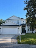 5011 58th Terrace E in Bradenton, FL - Building Photo