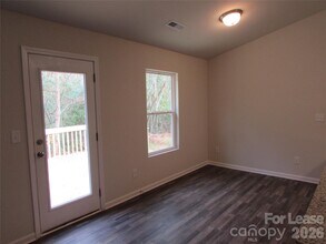 1385 Amberlight Circle in Salisbury, NC - Building Photo - Building Photo
