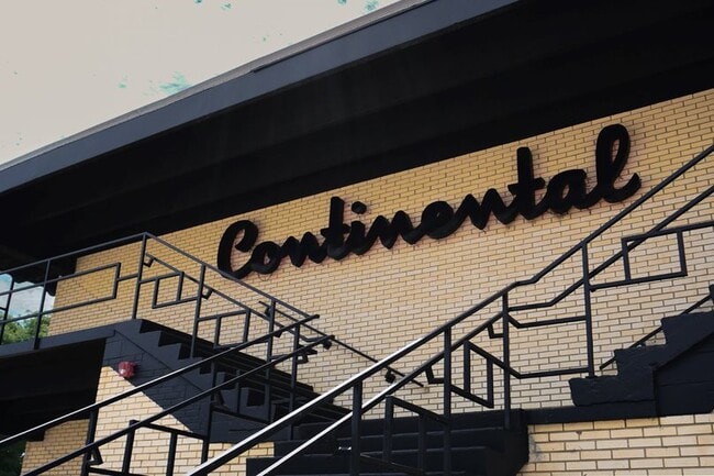 Continental Apartments in Garden City in Garden City, KS - Building Photo - Building Photo