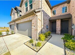 2620 Rolling Mdw Rd in Celina, TX - Building Photo - Building Photo