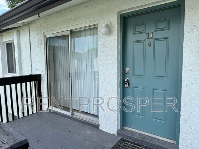 property at 4151 S Semoran Blvd