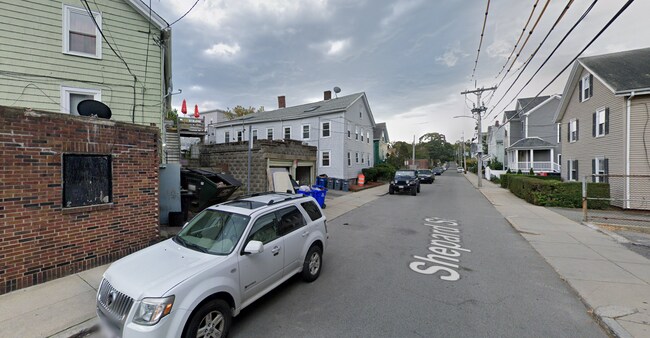 6 Shepard St, Unit 4 in Boston, MA - Foto de edificio - Building Photo