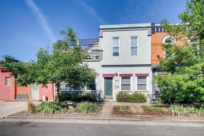 117 Elati St Unit #2, Unit 2 in Denver, CO - Building Photo - Building Photo