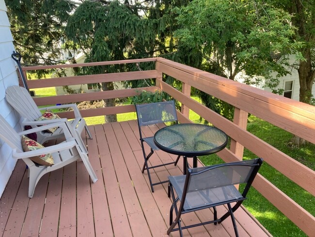 55 S Main St, Unit 1