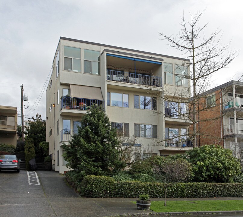 2030 Minor Ave E in Seattle, WA - Building Photo