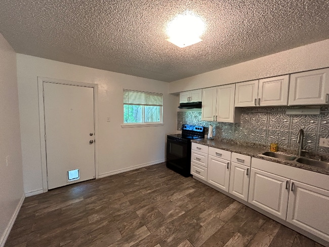 402 Randy Blvd in Harker Heights, TX - Building Photo - Building Photo