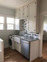 426 E Helen St, Unit E Helen St R side in Tucson, AZ - Building Photo - Building Photo