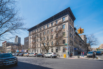 350 Audubon Ave in New York, NY - Building Photo - Building Photo