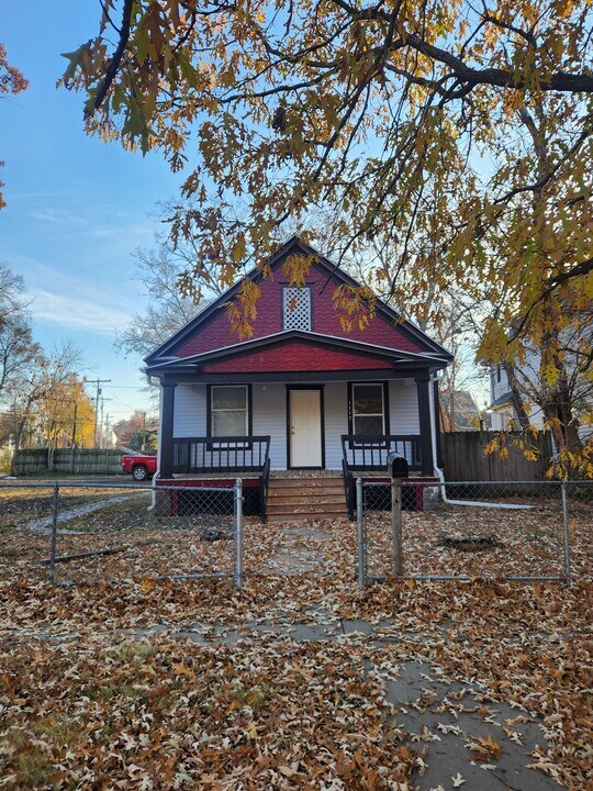 1117 SW 11th in Topeka, KS - Foto de edificio