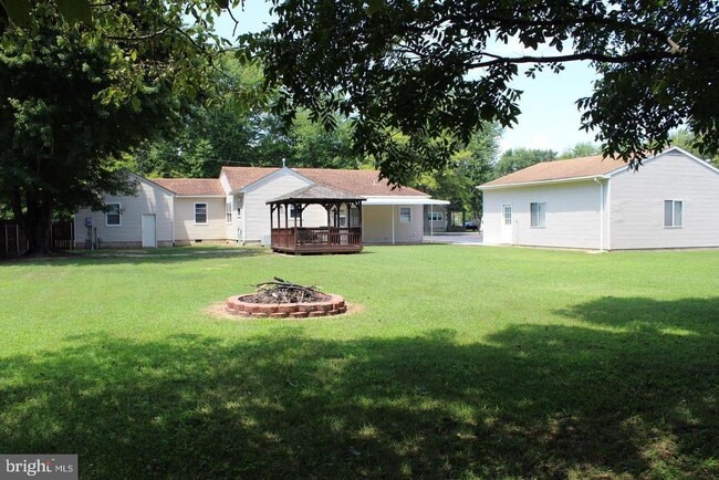 property at 6031 Rosedale Dr