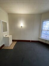 56 S Union St, Unit 1A in Burlington, VT - Building Photo - Building Photo