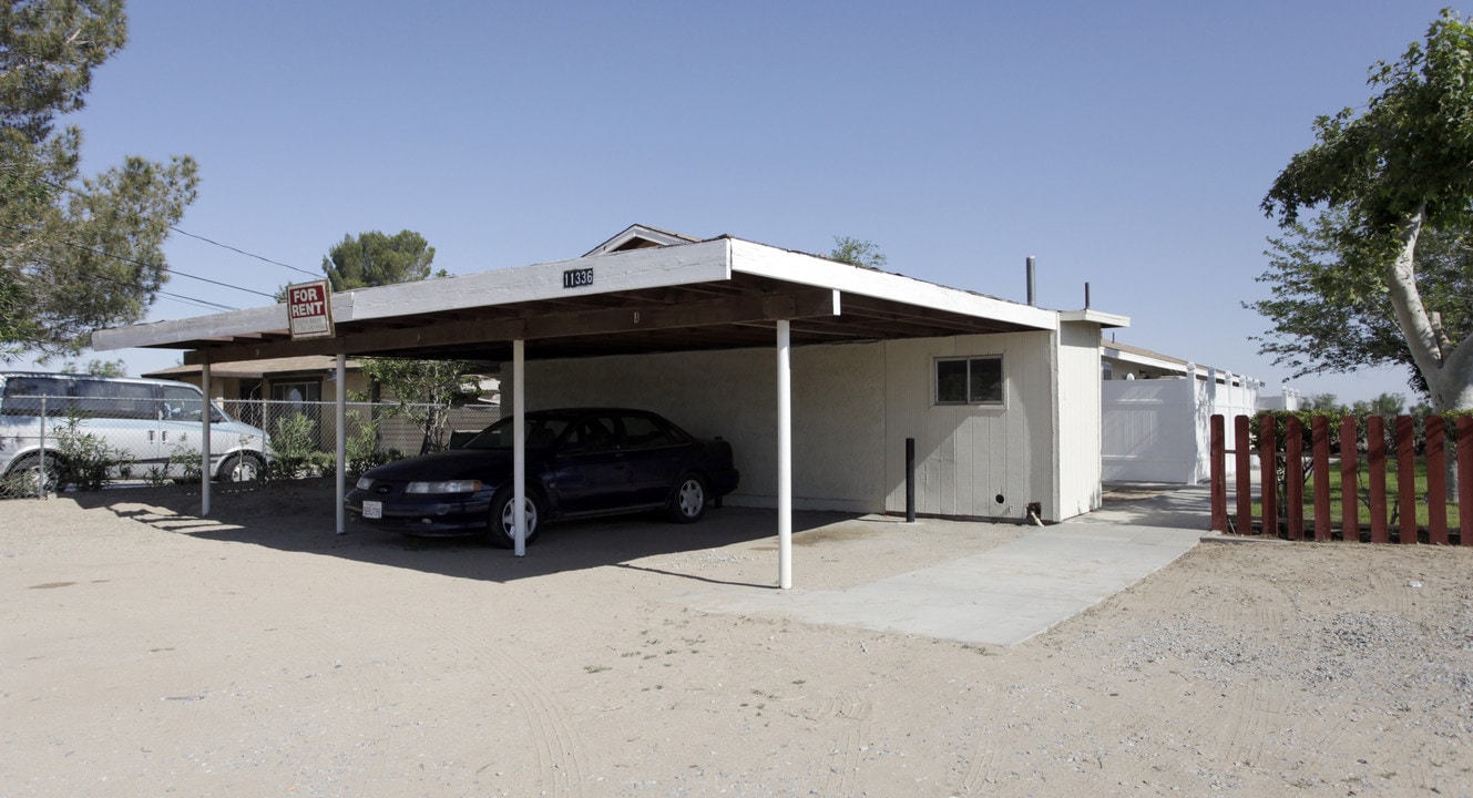 11336 Crippen Ave in Adelanto, CA - Building Photo