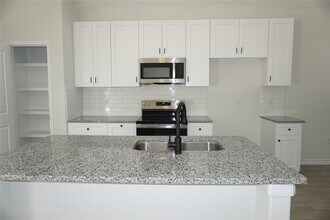 9976 Calendar St in Willis, TX - Building Photo - Building Photo